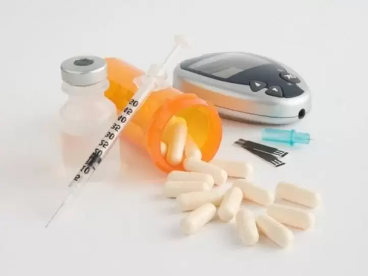Tip 1 diyabet insülin enjeksiyonları gerektirir